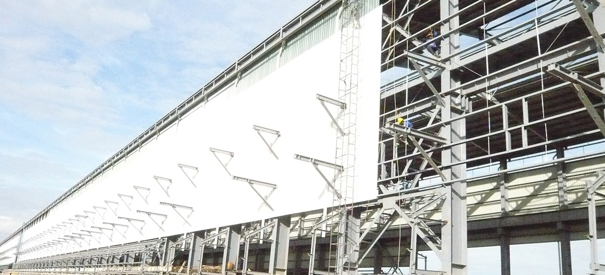 How Steel Structures Can Improve Workplace Safety in Workshops and Warehouses
